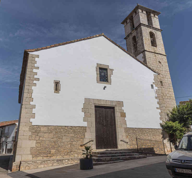 Castelló de la Plana - Tirig 01 - iglesia de Nuestra Señora del Pilar.jpg